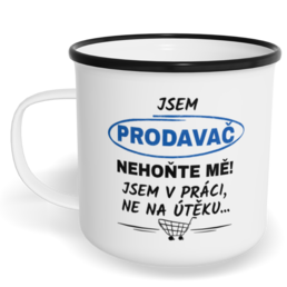 Hrnek plecháček s potiskem na míru - Jsem prodavač